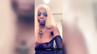 niiathefreak Smart brunette