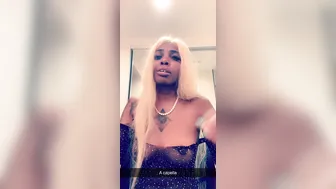 niiathefreak Smart brunette