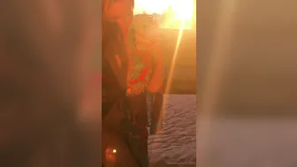 o92oo blonde girl fucks with sex toy