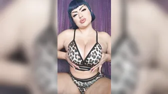 mistressvixenn charming slut demonstrates her ardent body.