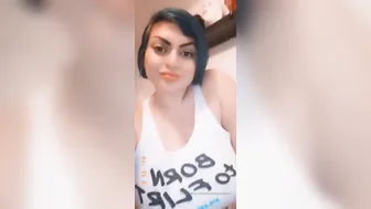 mistressvixenn desired woman fucks herself with fingers