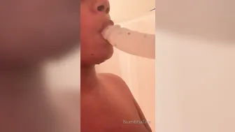 moniquebrownie amazing chicks and have fun with sex toys
