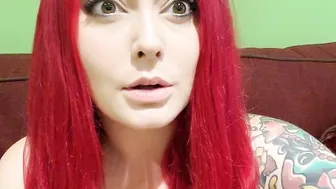 mamaplugs caresses gorgeous boobs