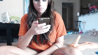 elena_ermie Busty doll gently pulls pussy