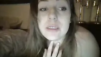 gigglyslut beautiful bitch caresses the body