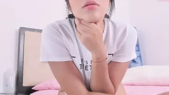 camilitasu Lustful bitch jerks off her friend's pussy