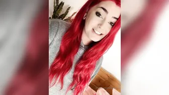 mamaplugs teen black-haired chick talks coquettishly on camera