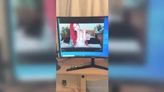 mamaplugs spectacled slut fucked by sex toys