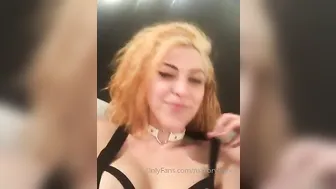 mallorykoxx slutty  having fun with sex toy
