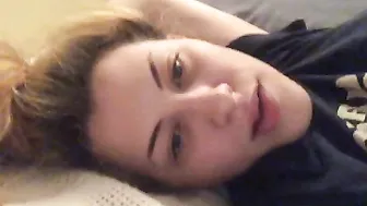 mallorykoxx cute blonde fucks herself with a phallus