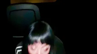 jewelsval teasing his gap with her middle finger