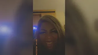 lovepurrdylay adult bitch dabbles with rubber penis