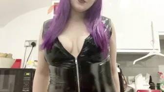 empresselliee crazy passion hammering anus with a dildo