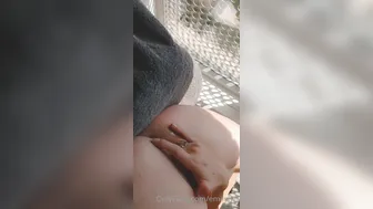 emilyhill gently pushes the toy in her pussy