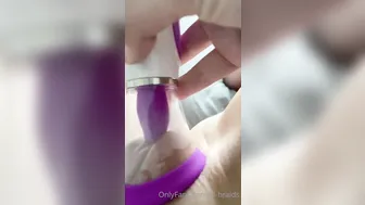 lil hot hottie sucking dildo