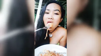 kamallababe naughty skin posing in lingerie