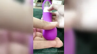lil cute babe jerks off with sex toys