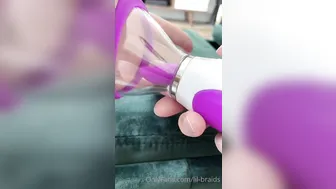 lil cute babe jerks off with sex toys
