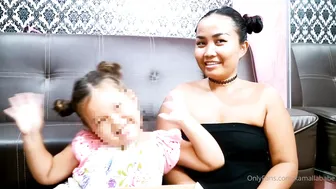 kamallababe wonderful mother pulls the cap with her fingers