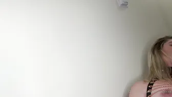 lanajadexxx adult skin masturbates with fingers