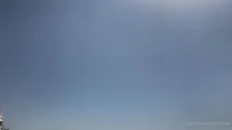 kirabee delicious bitch pulls her holes