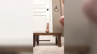 just wingit seductive babe shows boobs