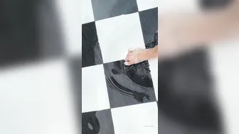 iammery big boobed chick jerking off her cunt