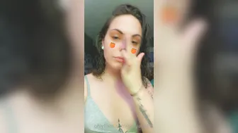 carlyann06 jerking in the car