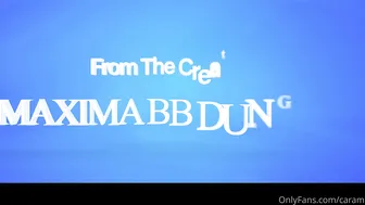 carammaxima plump brunette masturbating pussy with her hand