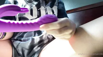 carlyann06 mysterious goddess gently caresses her ass with her fingers