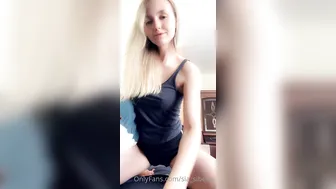 Sia Siberia graceful devil cute consoles herself