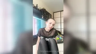 Sia Siberia buxom slut