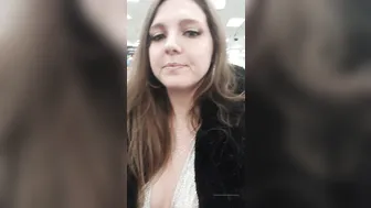 sadieholmes tasty  cam girl  fucks her ass furiously