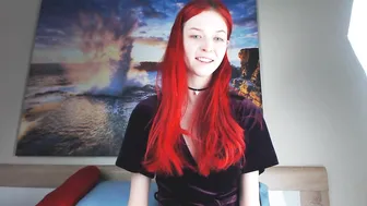Perfekttlilly18 Busty hide