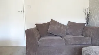 Penny Lee teased by her gorgeous body