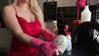 Penny Lee crazy chick fondles her cunt by hand