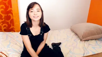 valensafarfor adorable small body arouses
