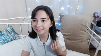 valensafarfor Piquant woman