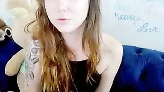 sluttypotato_ showing charms