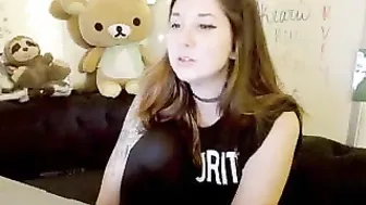 sluttypotato_ charming bitch jerks pussy and cums