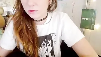 sluttypotato_ fun with a toy