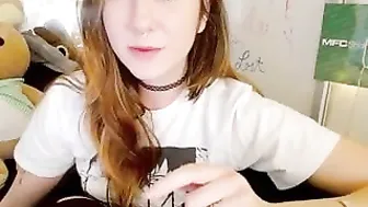 sluttypotato_ fun with a toy
