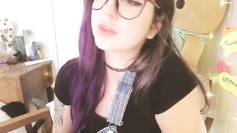 sluttypotato_ gorgeous brunette girl passionately sucks dildo