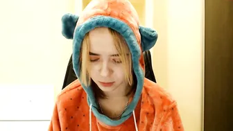 Molly Stewart_ptv cutie in stockings showed tits