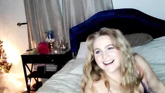 kgn2 charming sluts get naked on camera