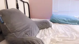 nattydaddy92 marvelous babe shows off a gorgeous bosom