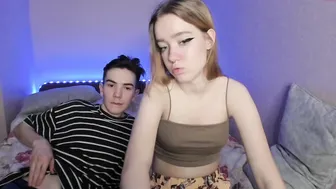 lollipops6666 mature masturbates in front of webcam