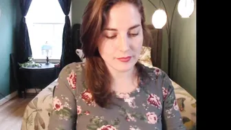 maizy_mae Adorable babe sucks and fucks great