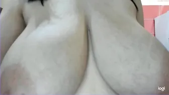 leya_gray Busty doll