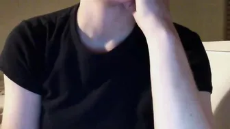 b_leable Naughty bitch